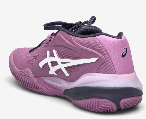 Asics: Budoucnost běžecké obuvi na českém trhu