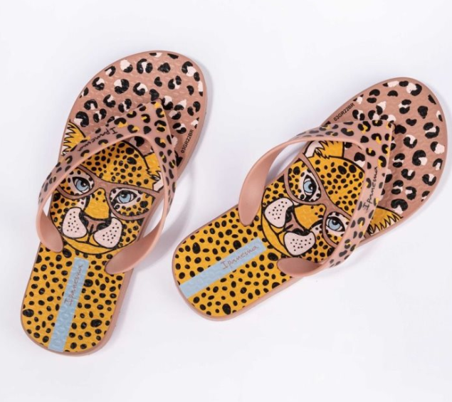 Objevte Ipanema: Brazilská Elegance pro Vaše Nohy